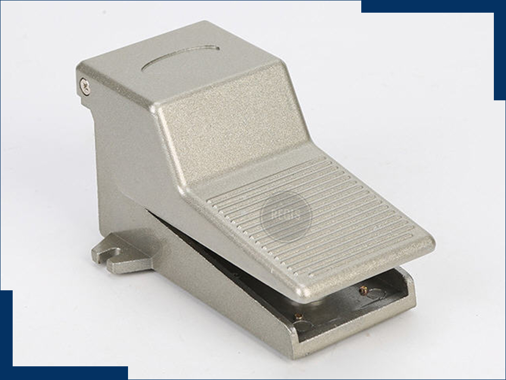 REGIS-Foot-Valve-001.jpg